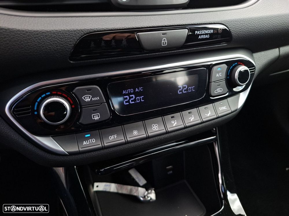 Hyundai i30 1.0 T-GDI Style Plus - 19