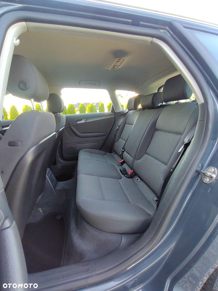 Audi A3 Sportback 1.6 Ambiente - 13