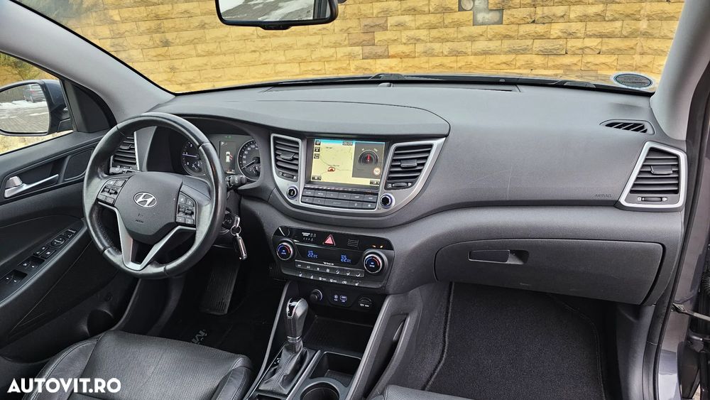 Hyundai Tucson 2.0 CRDI 4WD Automatik Passion Plus - 9