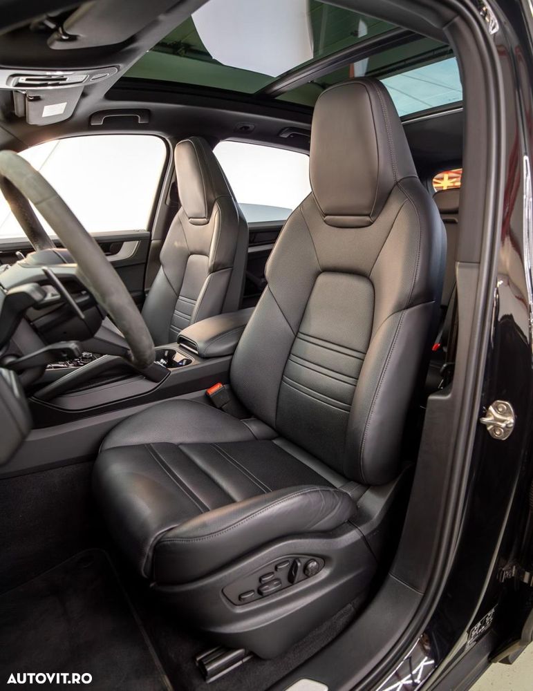 Porsche Cayenne - 11