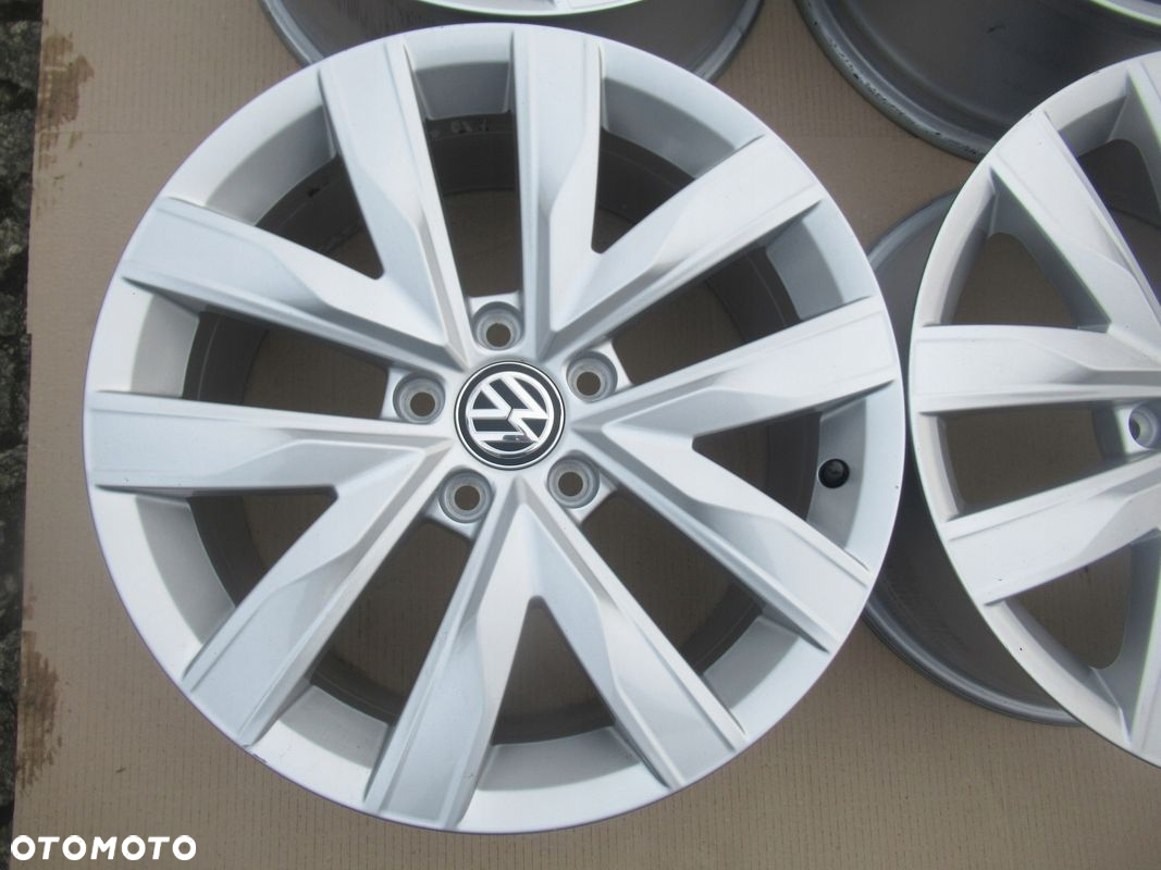 ALUFELGI 4szt VW GOLF 5,6,7,8, PASSAT,TOURAN ,JETTA,CADDY,EOS,T4,ARTEON - 6
