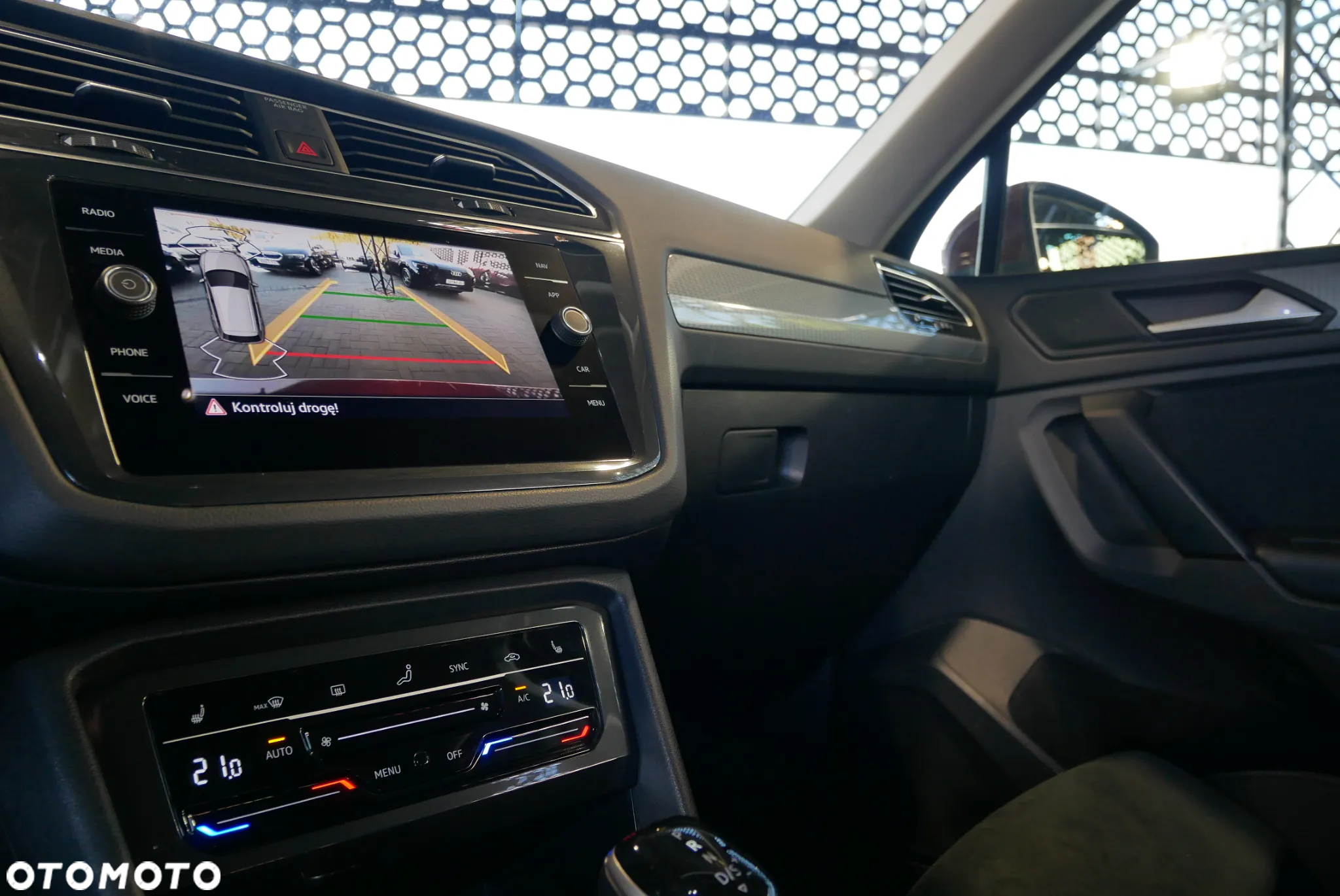 Volkswagen Tiguan 2.0 TDI BMT SCR Comfortline DSG - 29