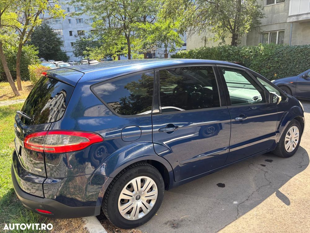 Ford S-Max 2.0 TDCi DPF Ambiente - 10