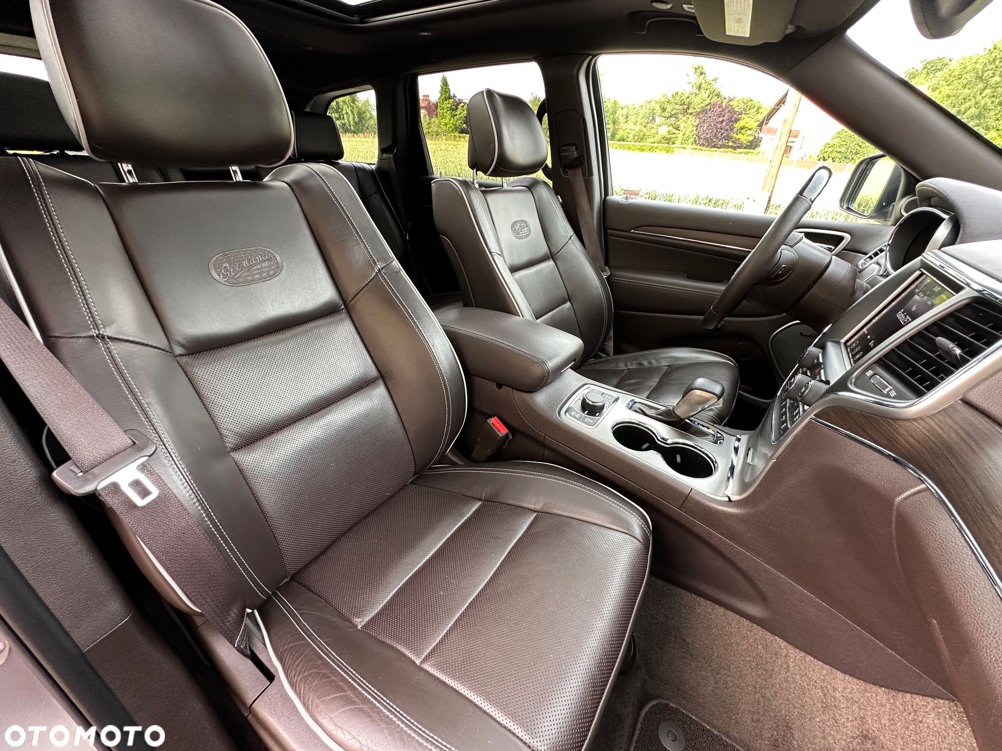 Jeep Grand Cherokee 5.7 V8 HEMI Overland - 25