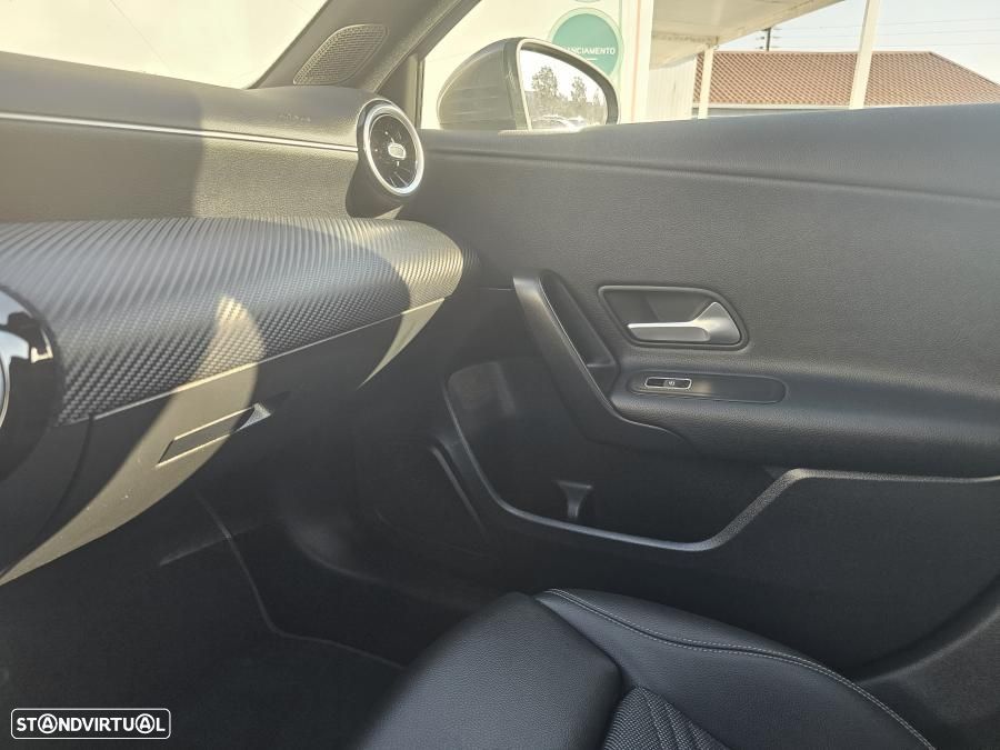 Mercedes-Benz A 180 d Progressive — fotografia 23