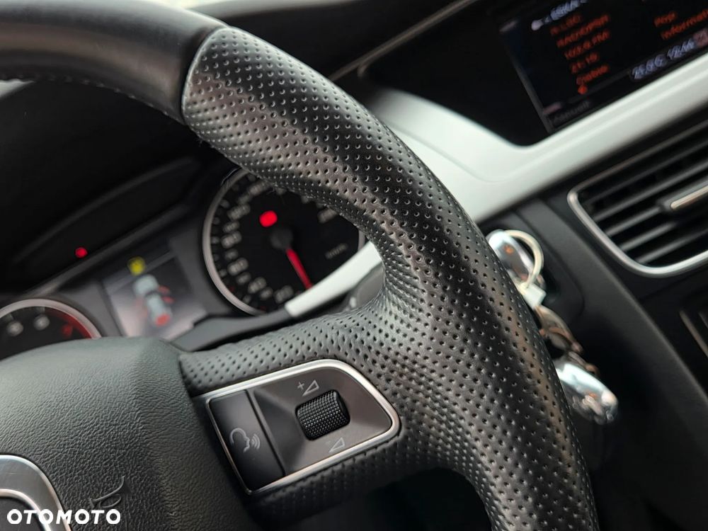 Audi A4 Avant 1.8 TFSI quattro Ambiente - 33