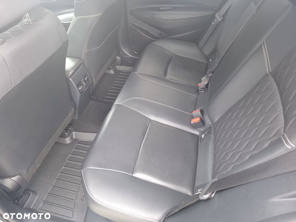 Toyota Corolla 1.8 Hybrid Executive - 14