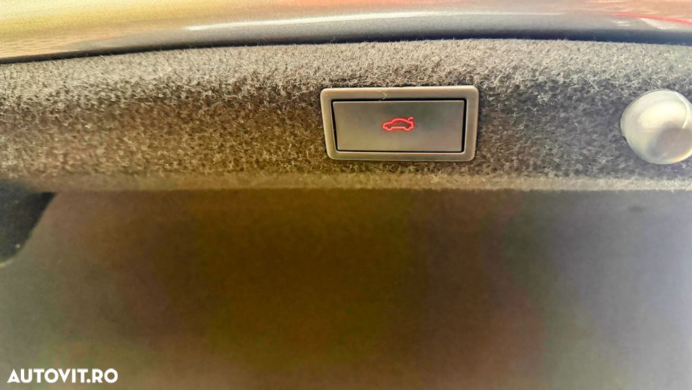 Skoda Superb 2.0 TDI DSG Style - 36