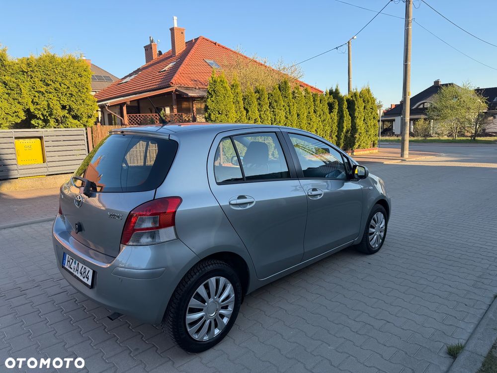 Toyota Yaris 1.33 Luna Start - 3