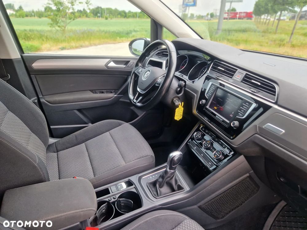 Volkswagen Touran 1.4 TSI (BlueMotion Technology) DSG SOUND - 5
