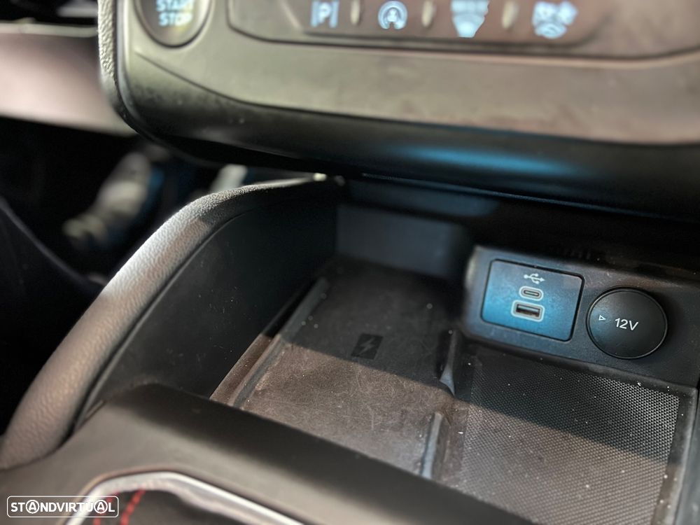 Ford Focus SW 1.0 EcoBoost MHEV ST-Line X - 10