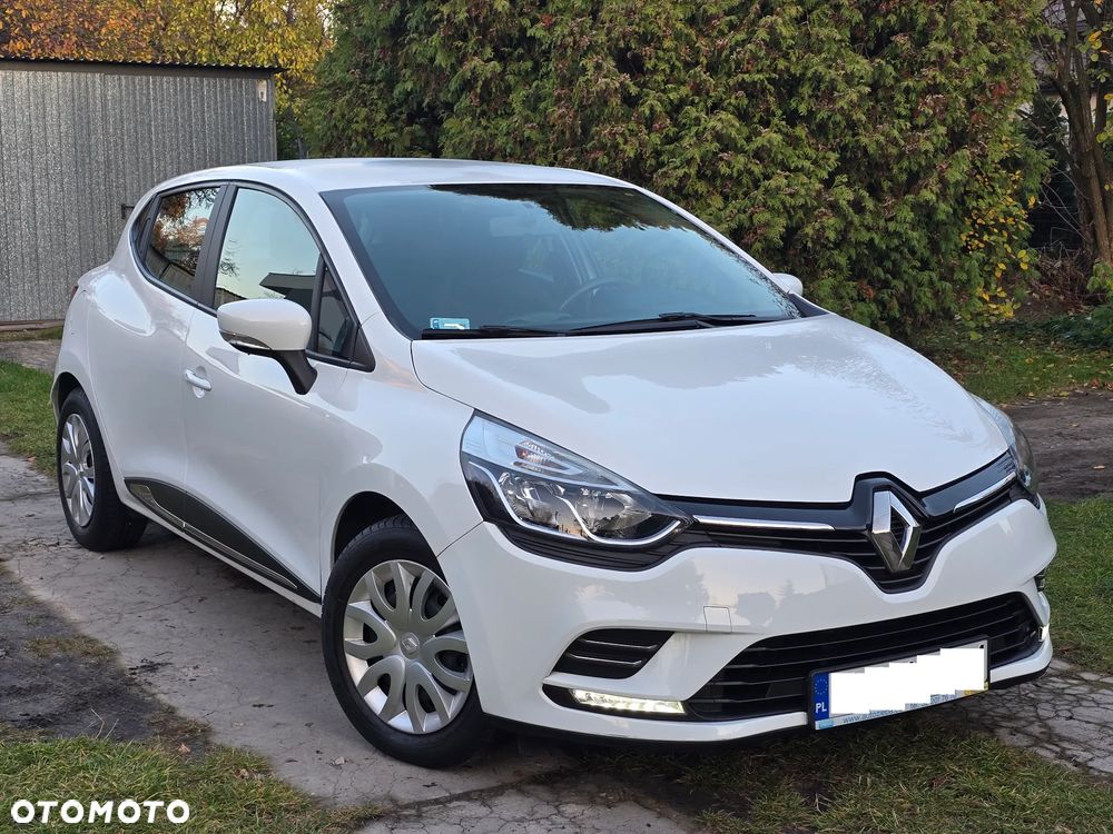 Renault Clio 1.2 16V Limited - 22