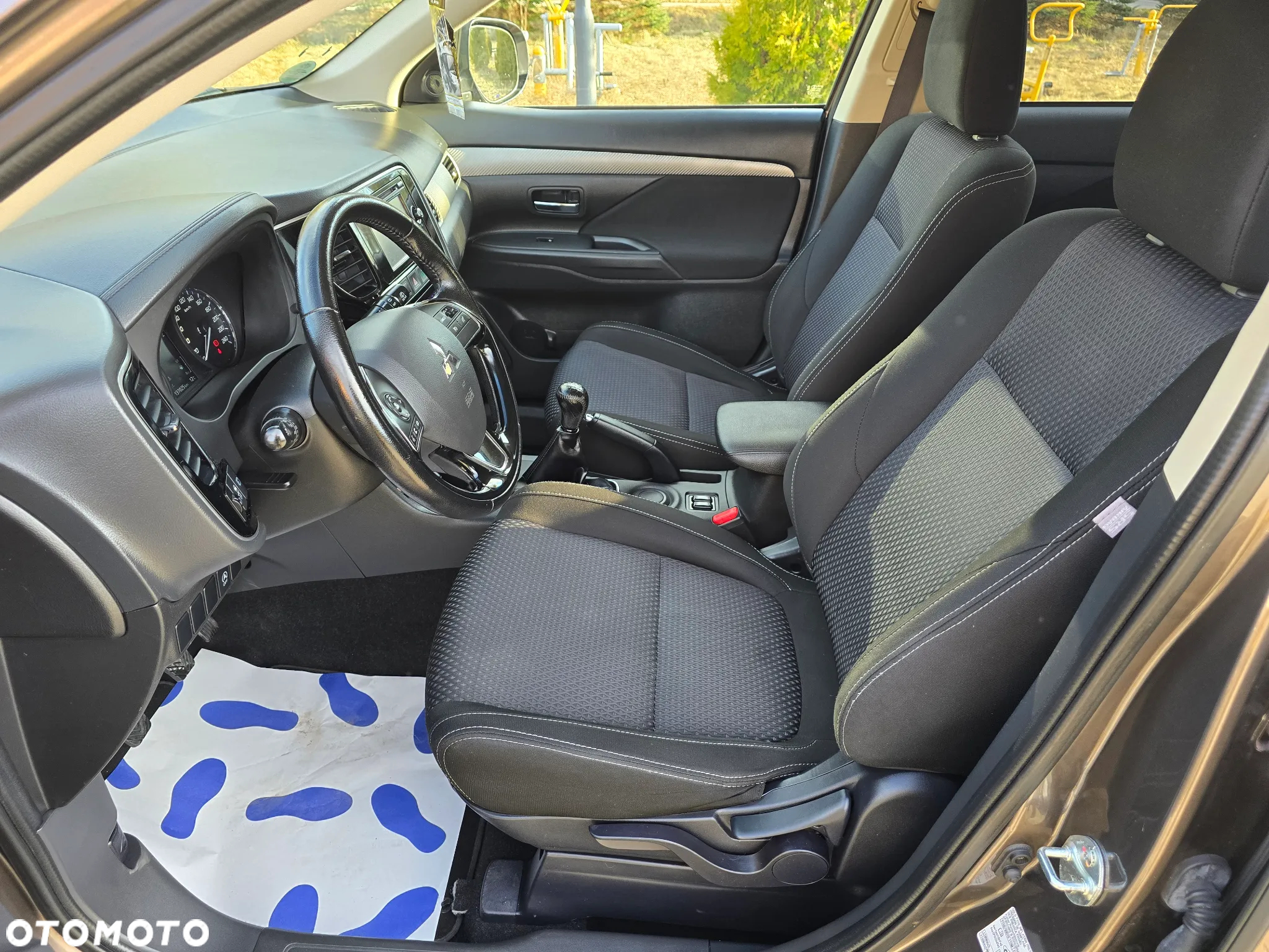 Mitsubishi Outlander 2.0 2WD Edition - 18