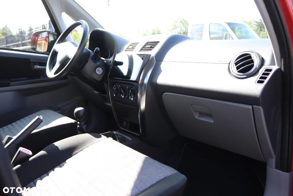 Suzuki SX4 1.6 VVT 4x4 Limited - 30