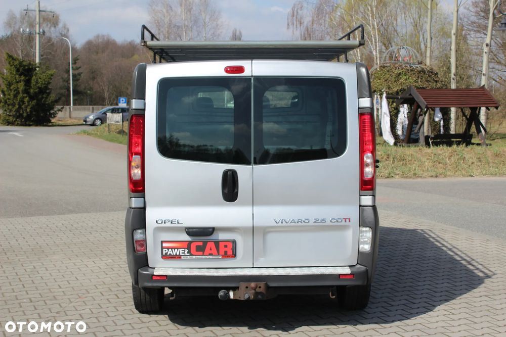 Opel Vivaro - 6