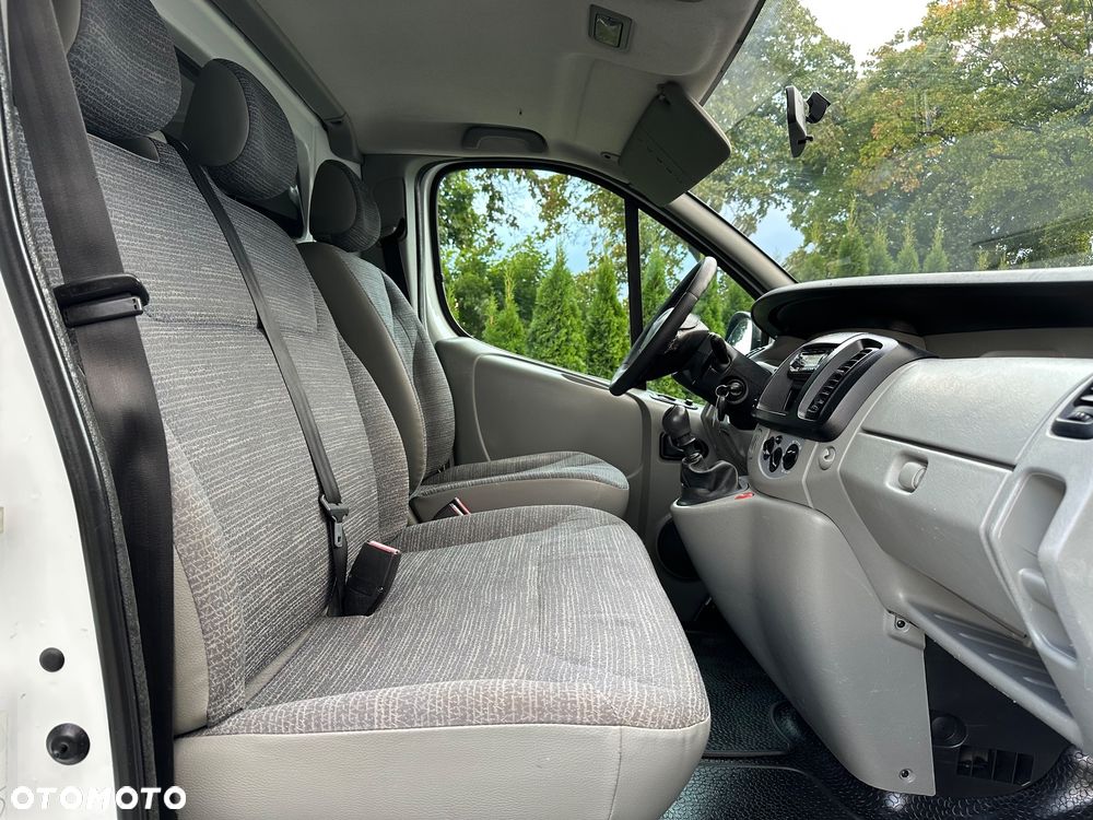 Renault Trafic - 14