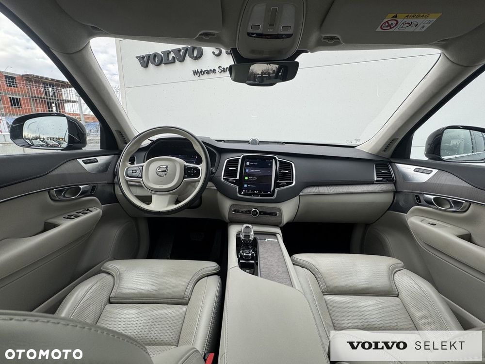 Volvo XC 90 - 30