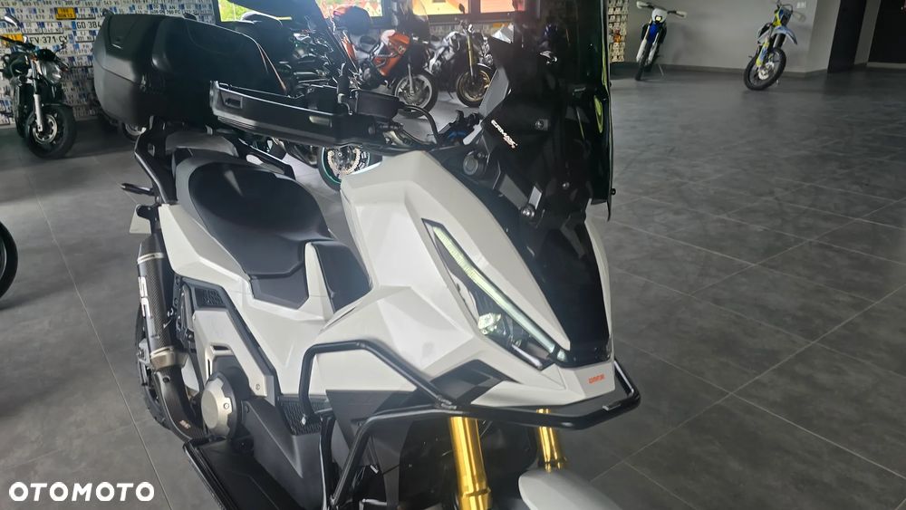 Honda X-ADV - 30