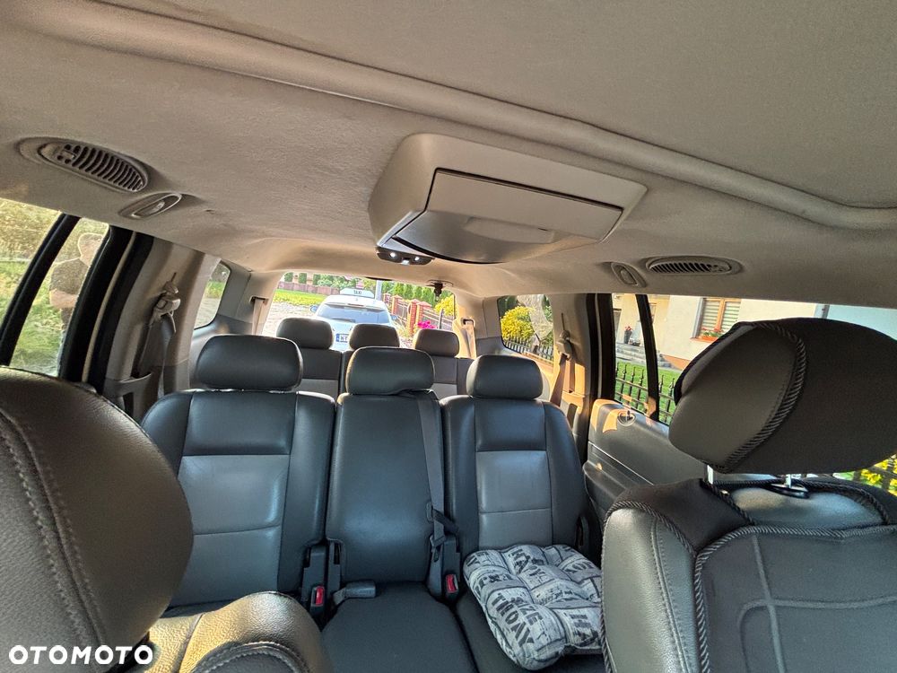 Chrysler Aspen 4.7 Limited AWD - 13