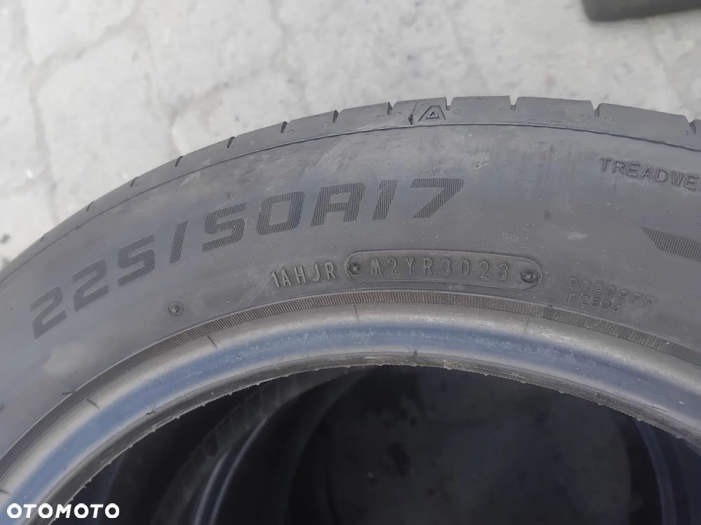 225/50/17 Falken Azenis FK 520 - 4