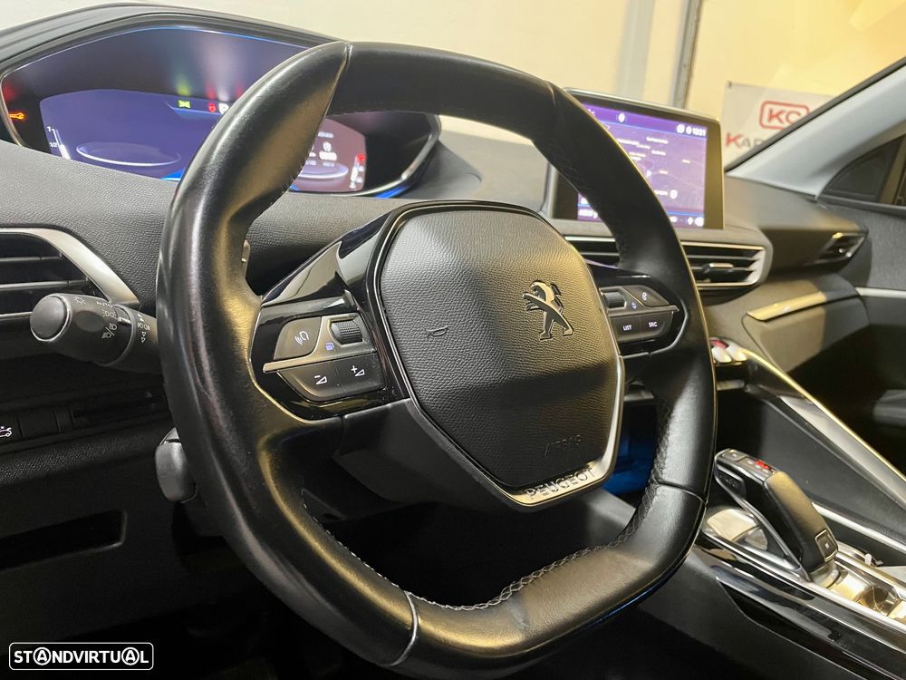 Peugeot 3008 1.2 PureTech Allure EAT8 - 19