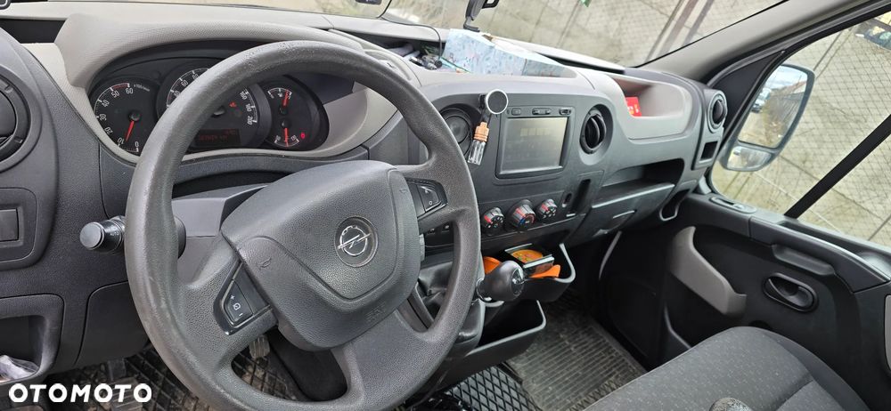 Opel Movano - 8