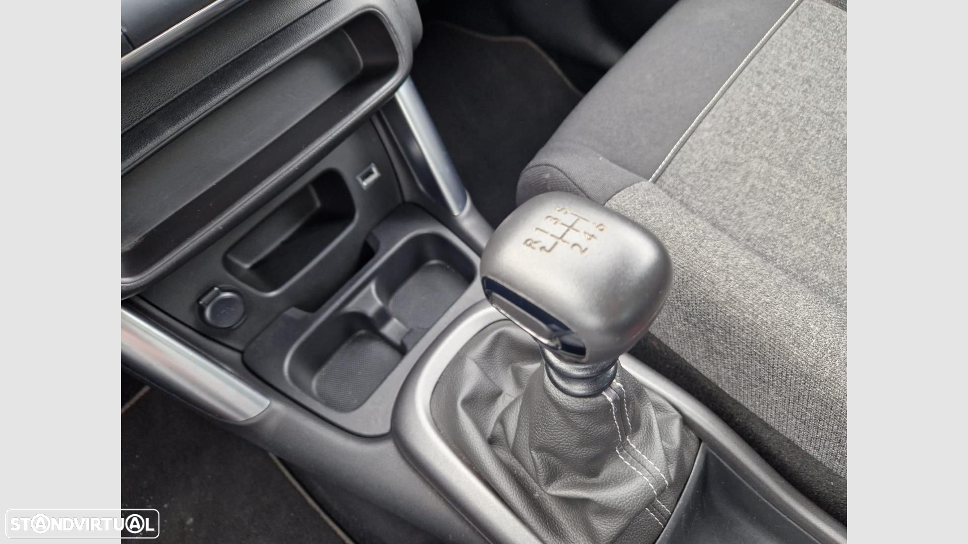 Citroën C3 Aircross 1.5 BlueHDi C-Series - 19