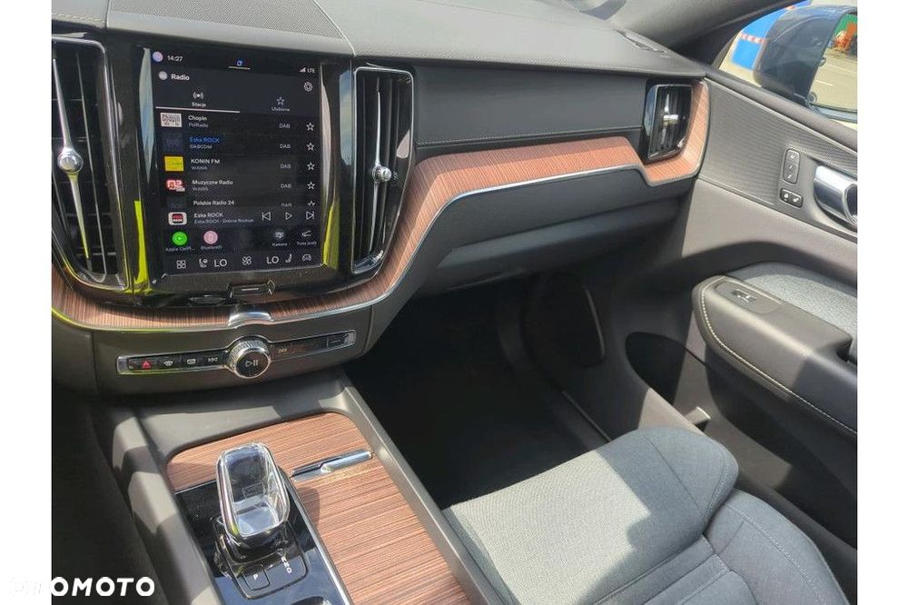 Volvo XC 60 - 6
