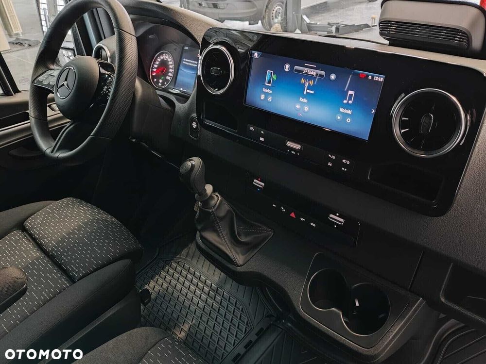 Mercedes-Benz Sprinter Sprinter - 8