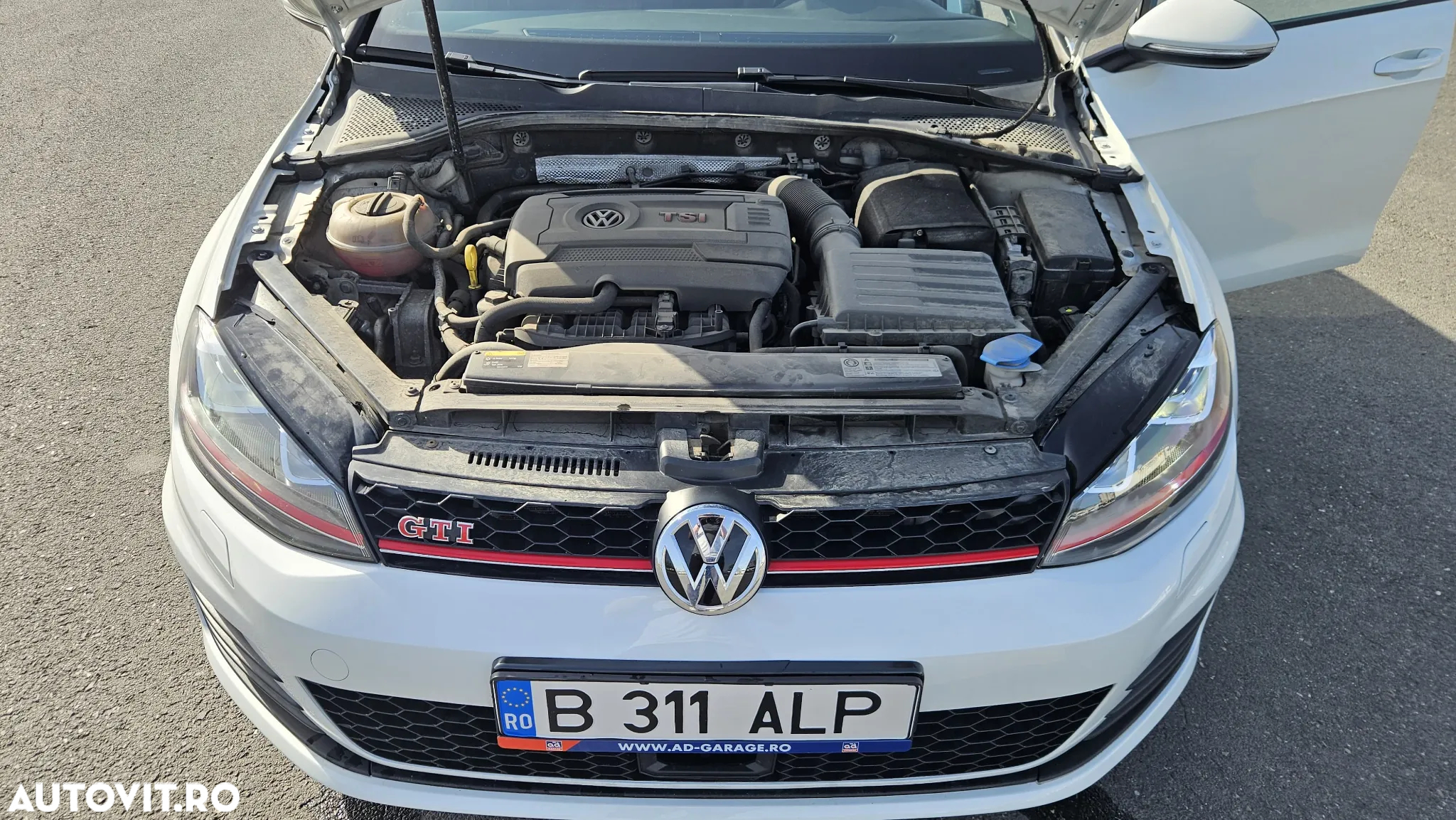 Volkswagen Golf 2.0 TSI BMT GTI Performance - 2