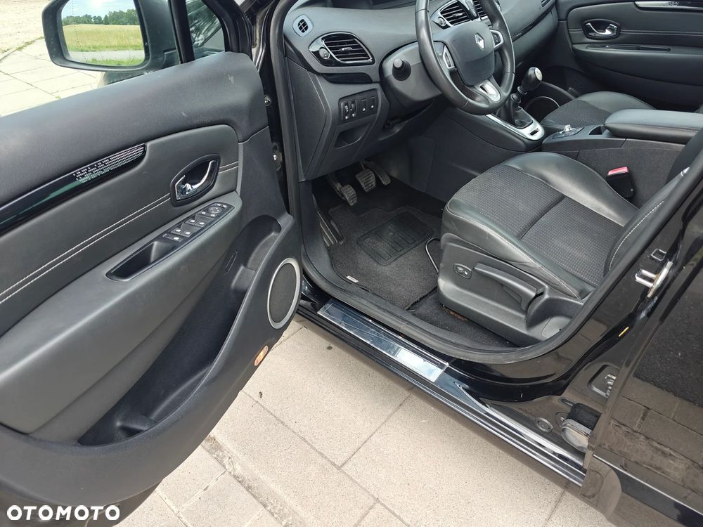 Renault Scenic 1.5 dCi Tech Run - 30