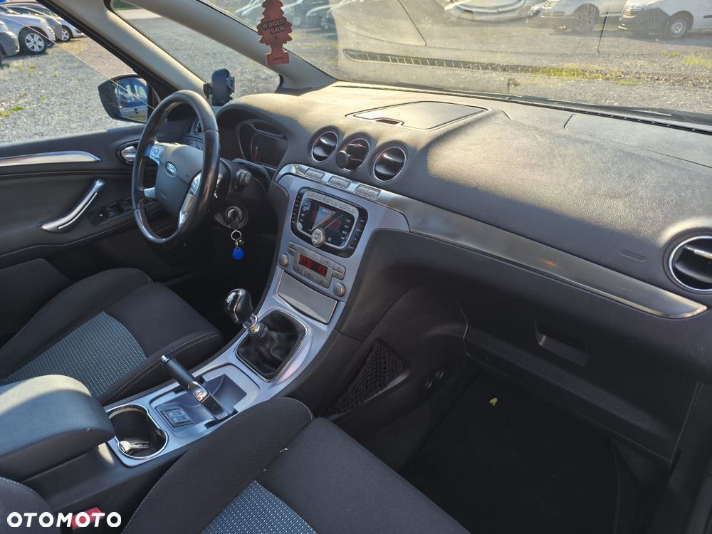 Ford S-Max 2.5 Trend - 13