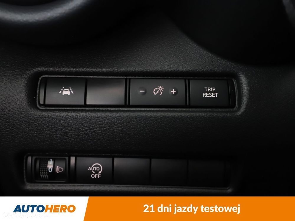 Nissan Juke 1.0 DIG-T N-Connecta DCT - 30