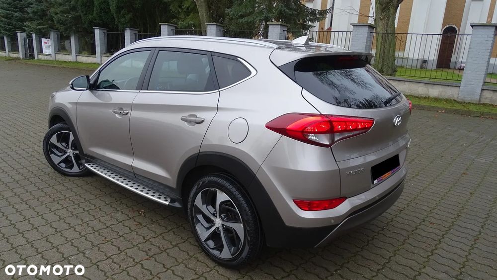 Hyundai Tucson 2.0 CRDI BlueDrive GO 2WD - 4