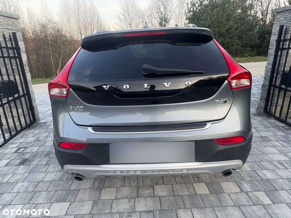 Volvo V40 Cross Country T4 AWD Drive-E Momentum - 7