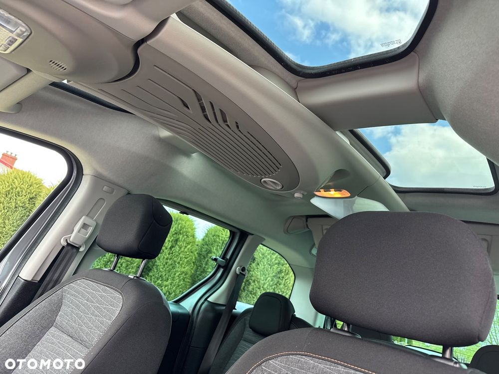 Citroën Berlingo Multispace BlueHDi 120 S&S SHINE - 29