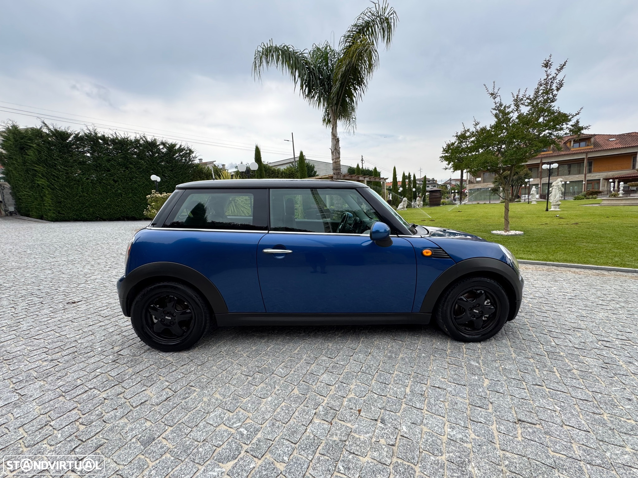 MINI 3 Portas Cooper D - 9