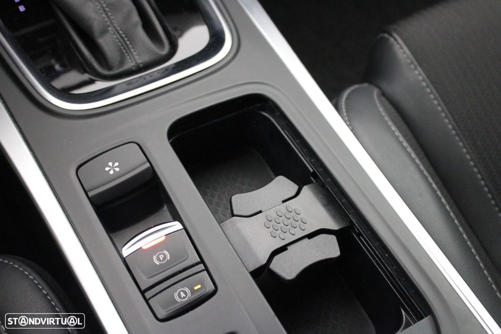 Renault Mégane Sport Tourer 1.6 E-Tech Plug-In Intens - 32