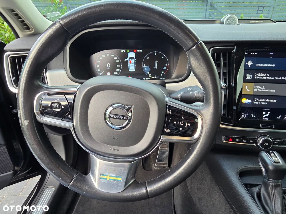 Volvo S90 D4 Momentum - 12