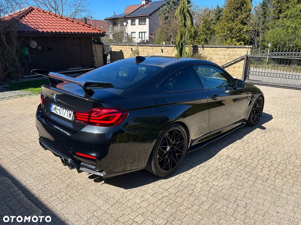 BMW M4 - 12