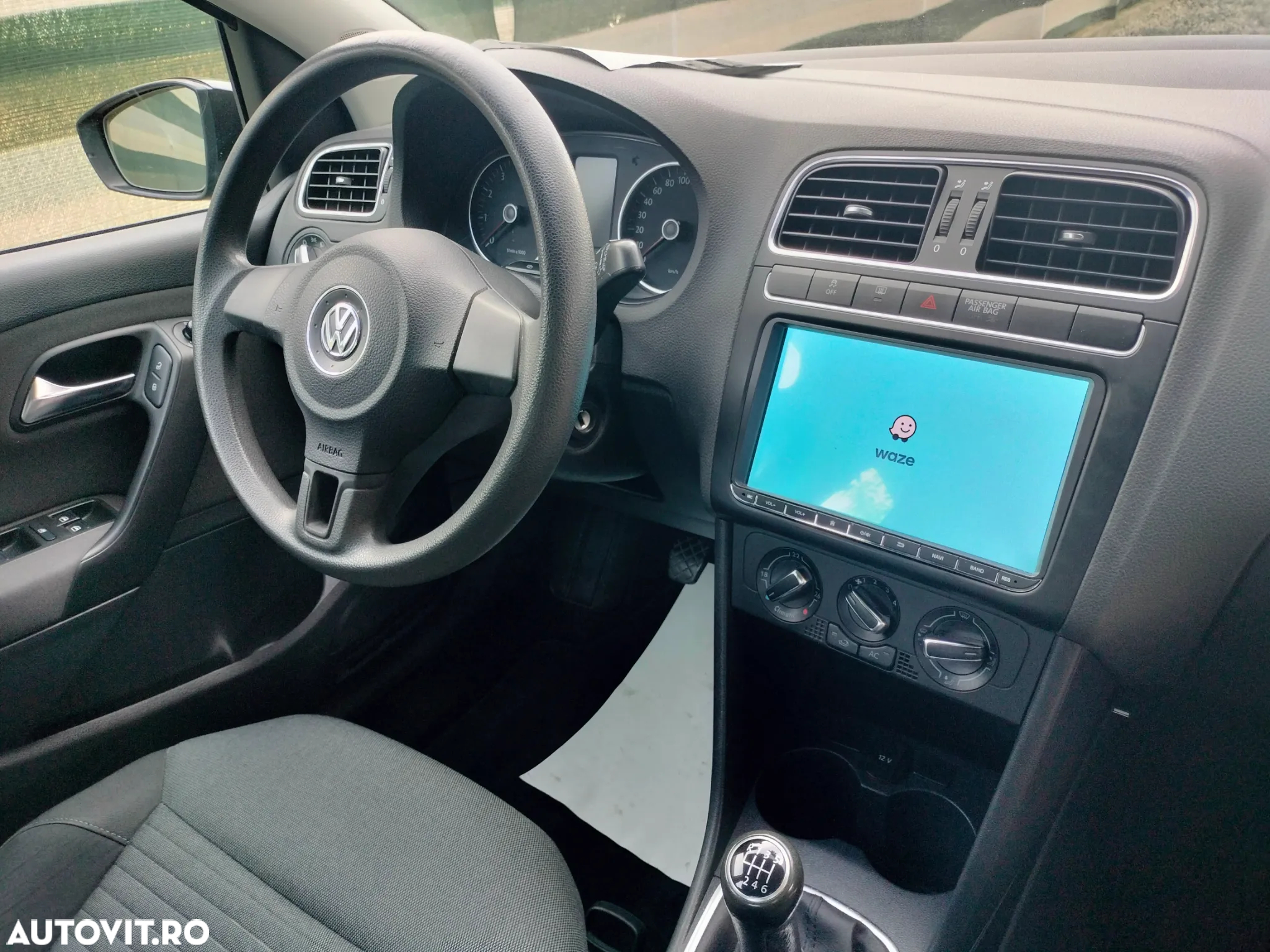 Volkswagen Polo 1.2 TSI Black/Silver Edition - 22