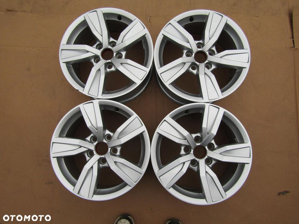 4x Felgi 16 Audi A4 B6 B7 B8 B9 VW Tiguan II Golf Skoda Kodiaq Karoq Seat Leon 7 j 5x112 ET35 - 1