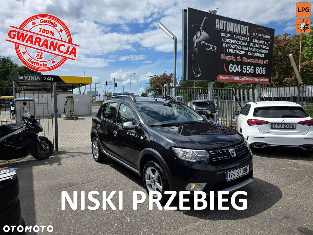 Dacia Sandero Stepway TCe 90 (S&S) Celebration - 1