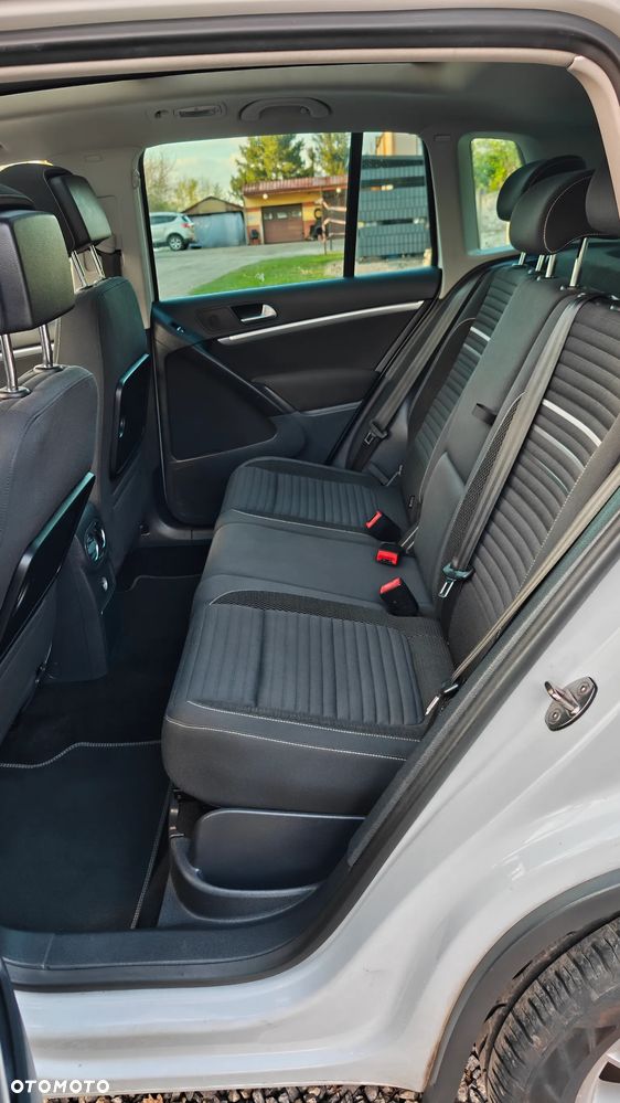 Volkswagen Tiguan 2.0 TDI DPF BlueMotion Technology Cup Sport & Style - 14