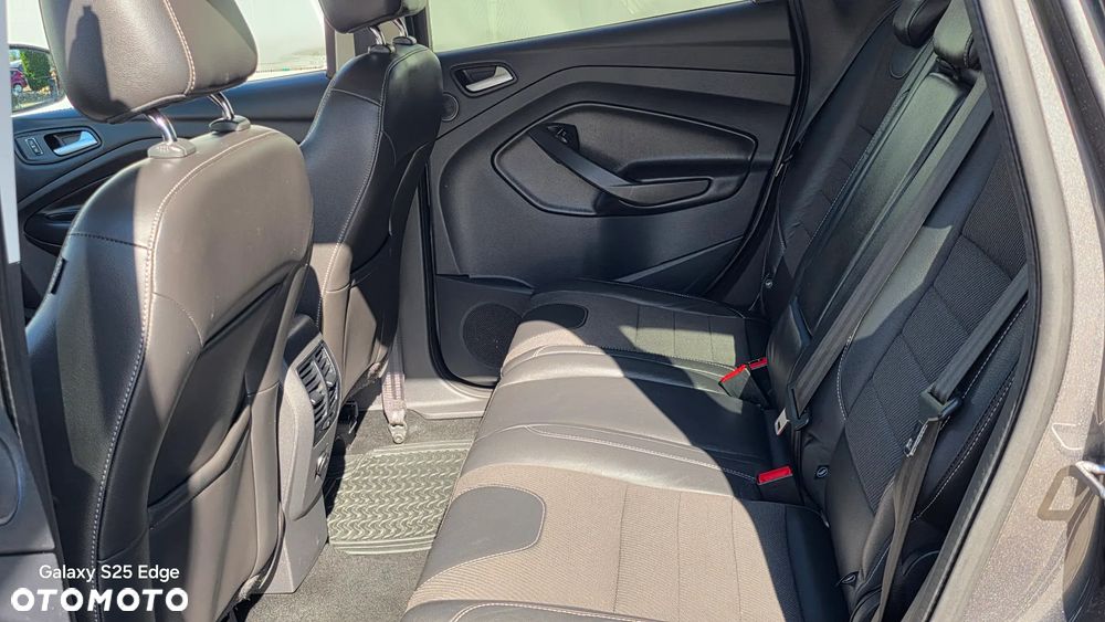 Ford Kuga - 21