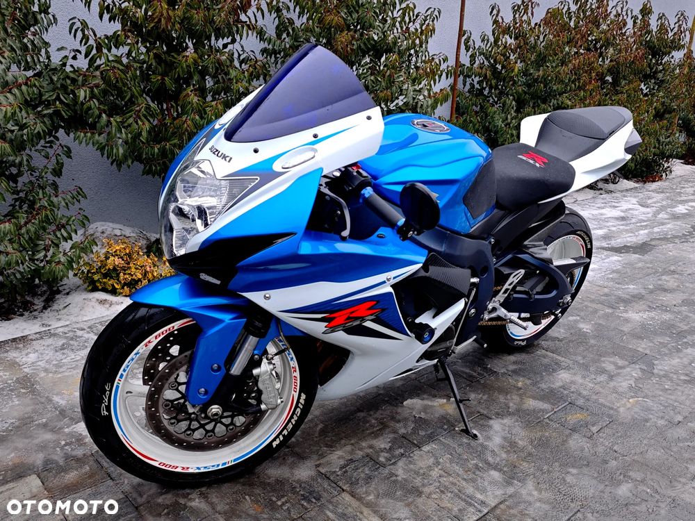 Suzuki GSX-R - 33