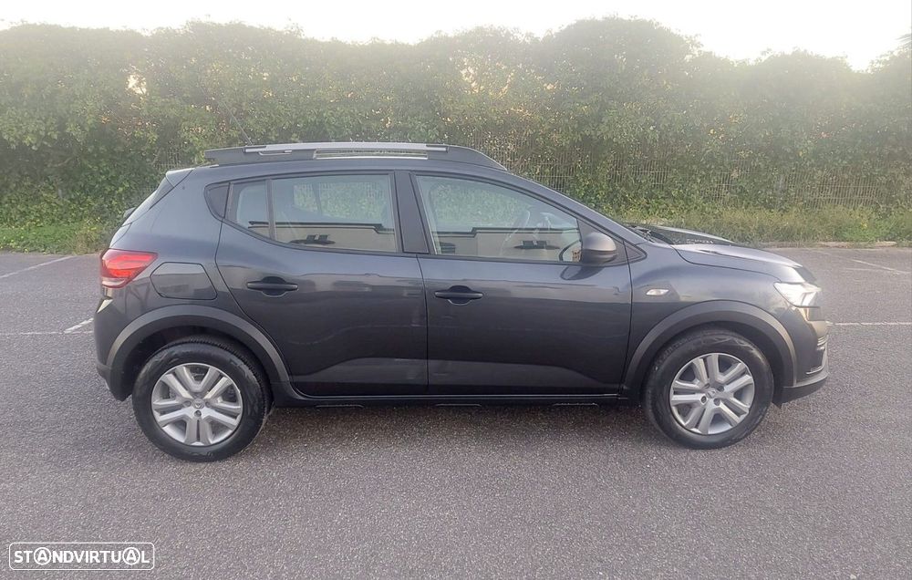 Dacia Sandero — fotografia 4