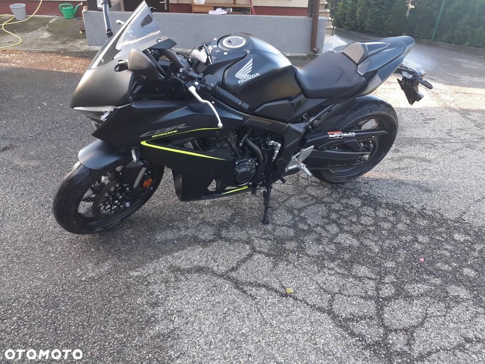 Honda CBR - 15