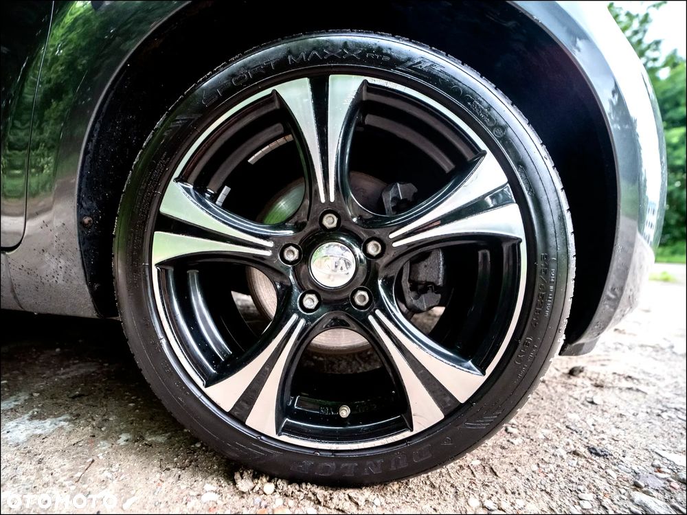 Kia Venga - 17