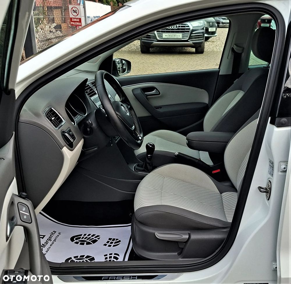 Volkswagen Polo 1.4 TDI Blue Motion Technology FRESH - 15